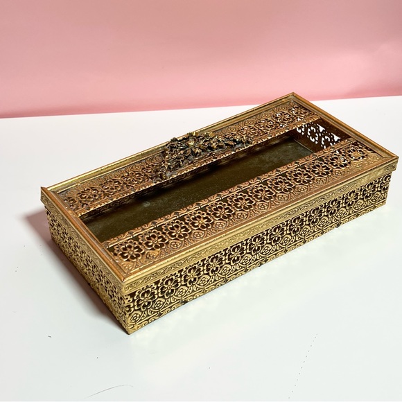 Vintage victorian ornate gold bow ribbon tissue box holder - Picture 2 of 7